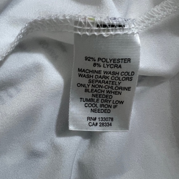 NEW Lucky In Love Breezy Ikat Print Tennis Tank Athletic Performance Size Medium - Picture 10 of 10